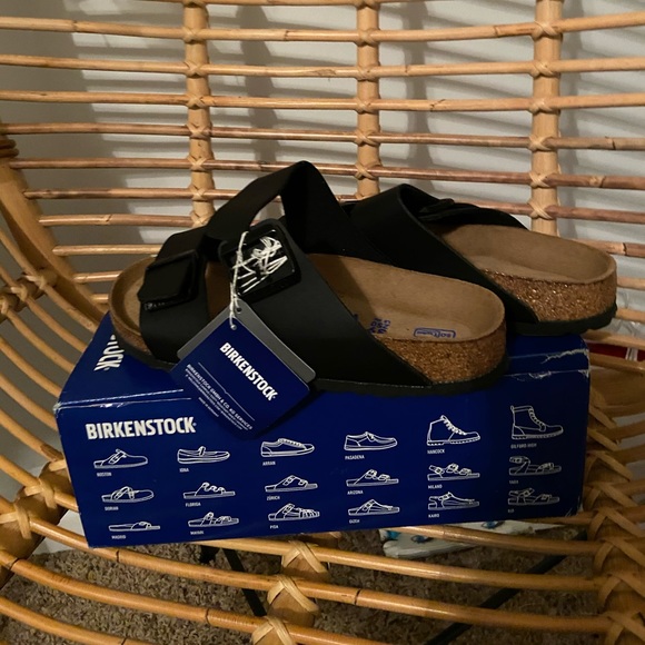 Brand new Arizona Birkenstock - Picture 2 of 4